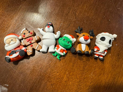Stocking Stuffer Set – 6 3D Printed Christmas Fidget Toys, Santa, Grinch, Gingerbread, Rudolph, Frosty...